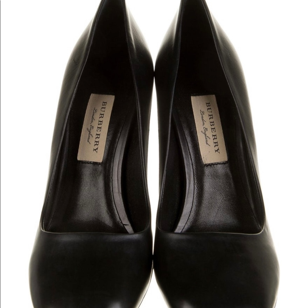 Authentic Leather Pumps - Picture 4 of 6